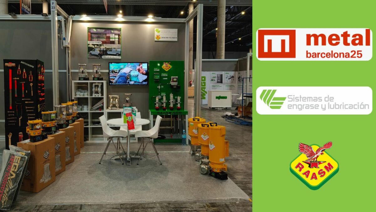 NUESTRO STAND EN LA FERIA